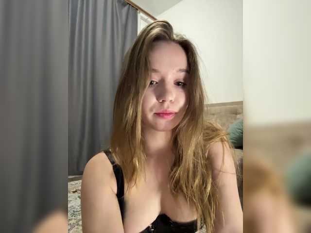 mariaaa-1 live cam on BongaCams