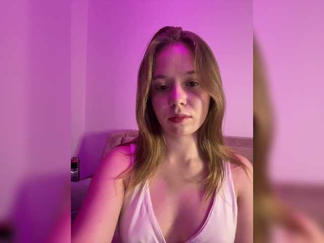 mariaaa-1 live cam on BongaCams