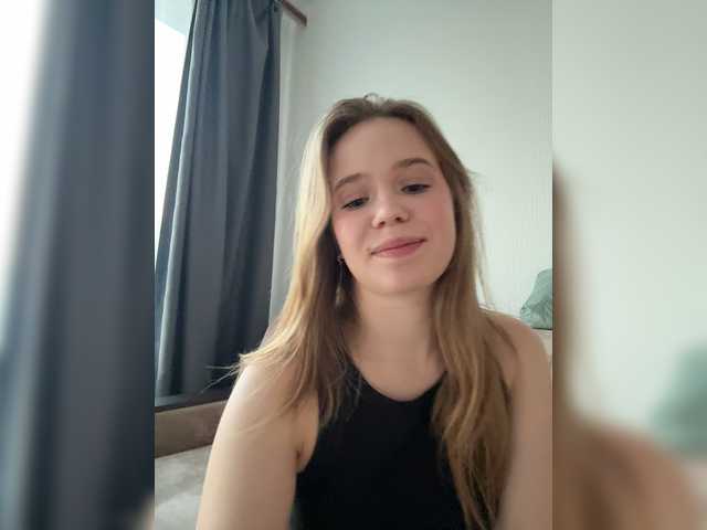 mariaaa-1 live cam on BongaCams