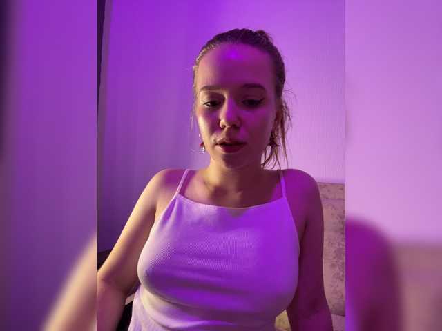 mariaaa-1 live cam on BongaCams