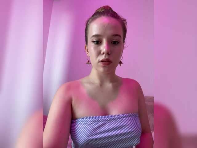 mariaaa-1 live cam on BongaCams