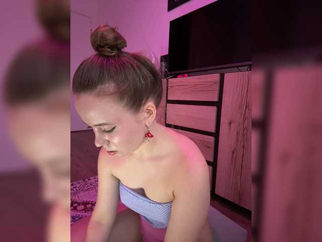 mariaaa-1 live cam on BongaCams