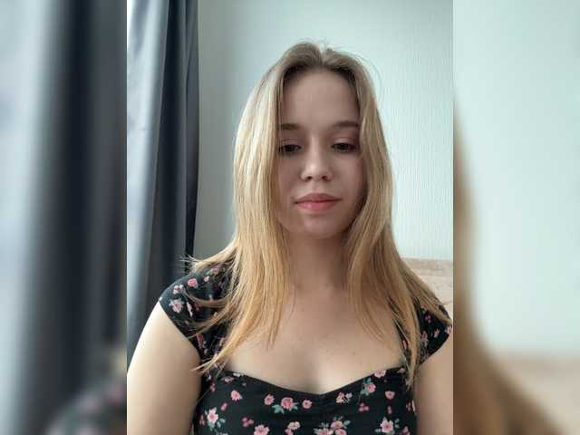 mariaaa-1 live cam on BongaCams