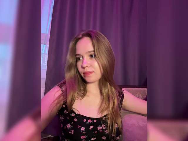 mariaaa-1 live cam on BongaCams