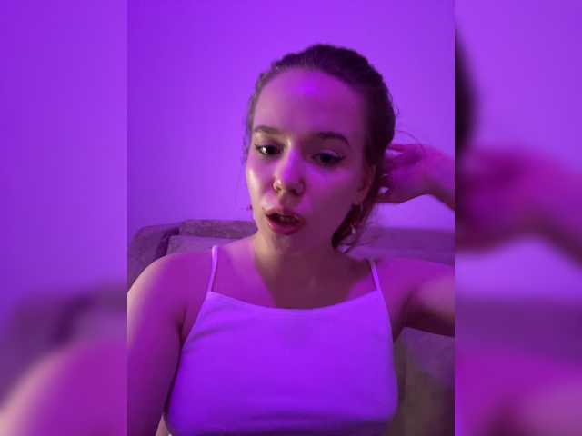 mariaaa-1 live cam on BongaCams