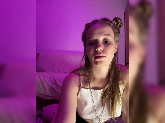 mariaaa-1 live cam on BongaCams