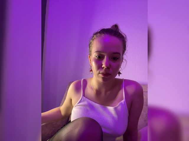 mariaaa-1 live cam on BongaCams