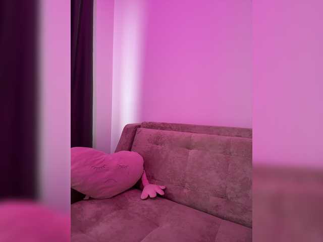 mariaaa-1 live cam on BongaCams