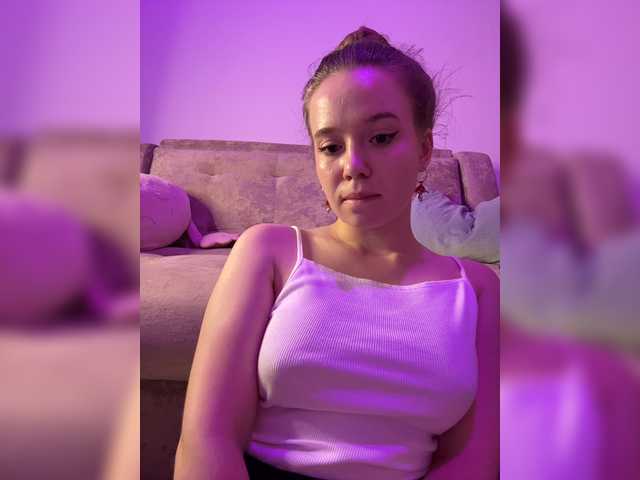 mariaaa-1 live cam on BongaCams