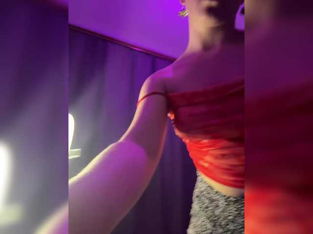 mariaaa-1 live cam on BongaCams