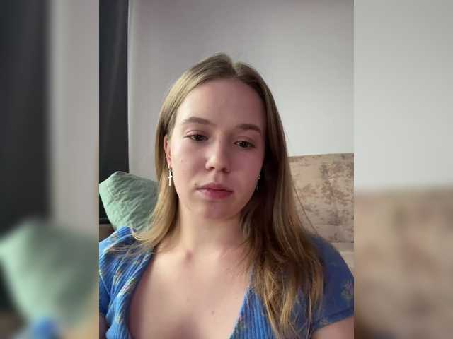 mariaaa-1 live cam on BongaCams