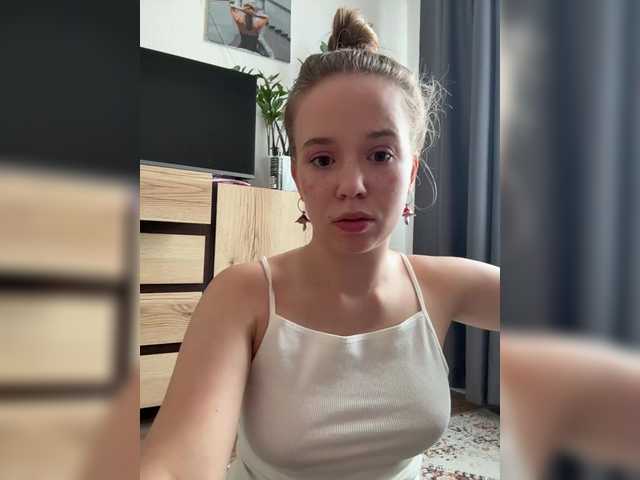 mariaaa-1 live cam on BongaCams