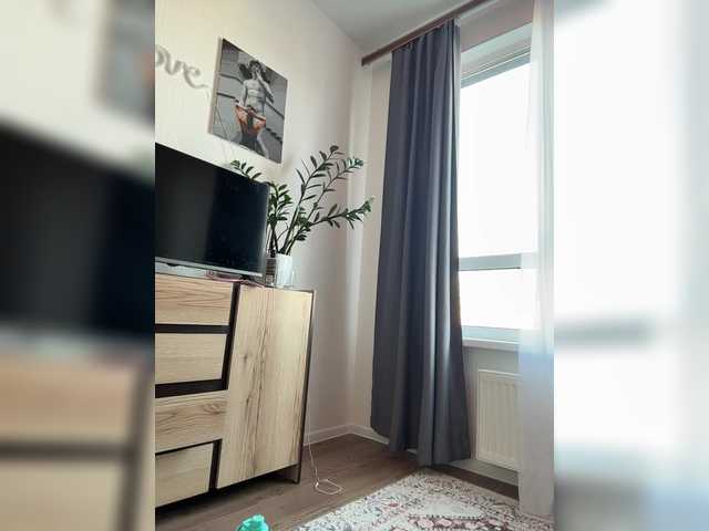 mariaaa-1 live cam on BongaCams
