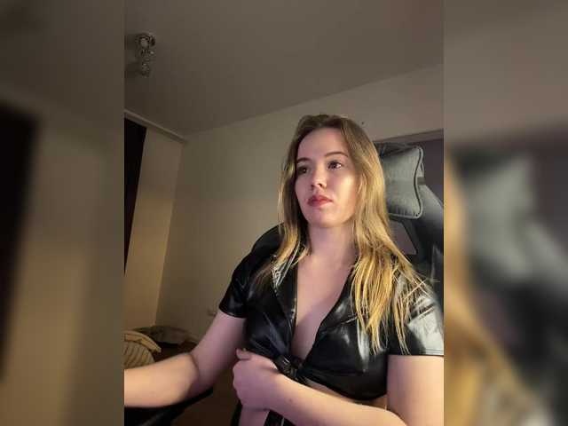 mariaaa-1's BongaCams show and profile