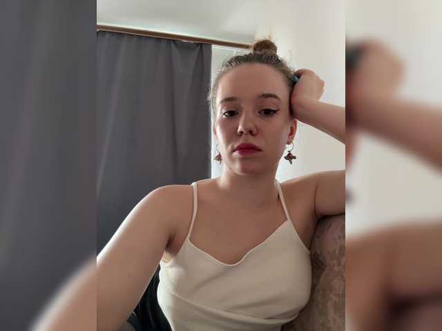 mariaaa-1 live cam on BongaCams