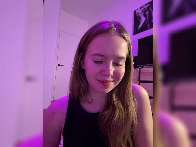 mariaaa-1 live cam on BongaCams