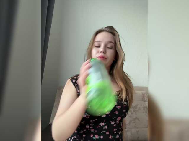 mariaaa-1 live cam on BongaCams
