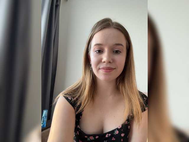 mariaaa-1 live cam on BongaCams