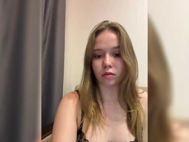 mariaaa-1 live cam on BongaCams