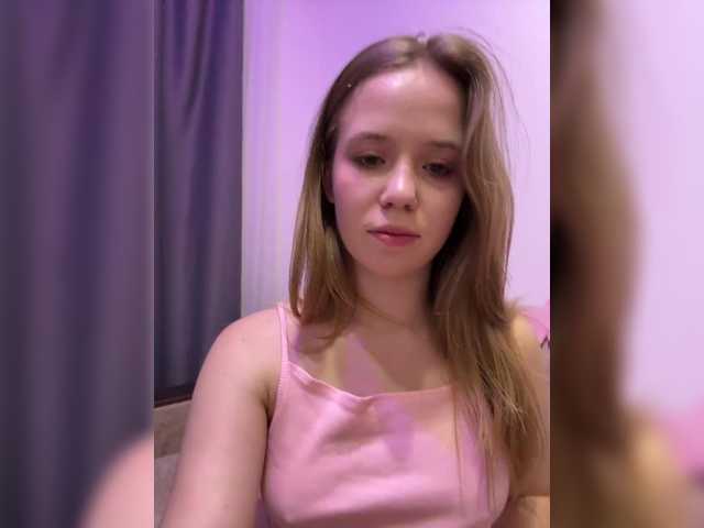 mariaaa-1 live cam on BongaCams