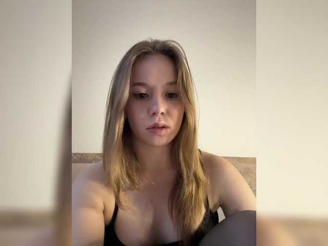 mariaaa-1 live cam on BongaCams
