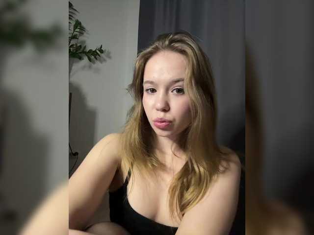 mariaaa-1 live cam on BongaCams