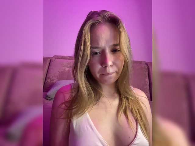 mariaaa-1 live cam on BongaCams