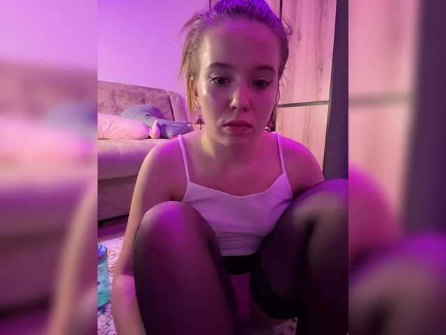 mariaaa-1 live cam on BongaCams