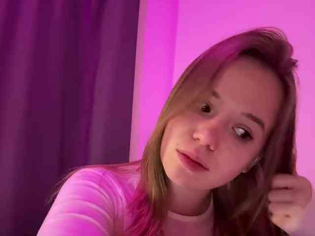 Model: mariaaa-1