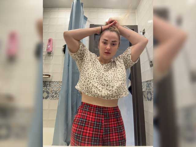 satisfied-interest cam belle