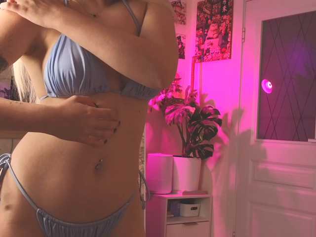 jane-suckss live cam on BongaCams