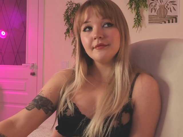 jane-suckss live cam on BongaCams
