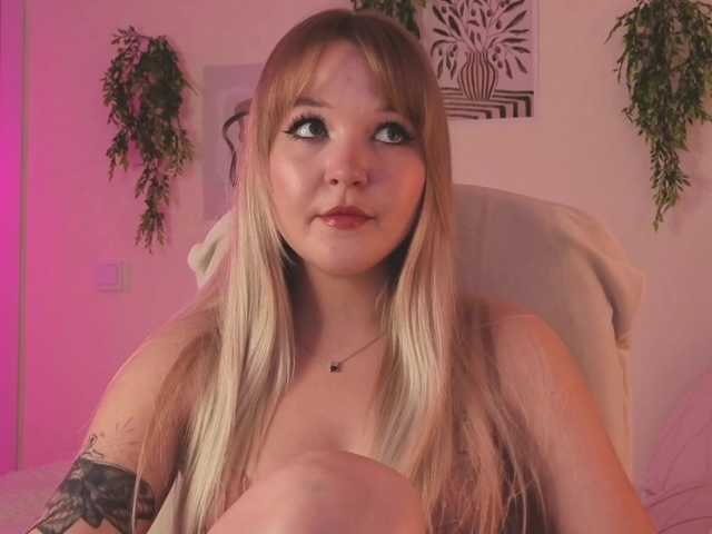 jane-suckss live cam on BongaCams