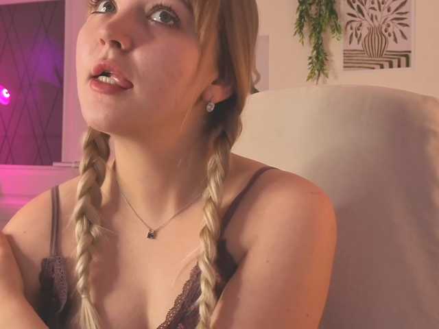 jane-suckss live cam on BongaCams
