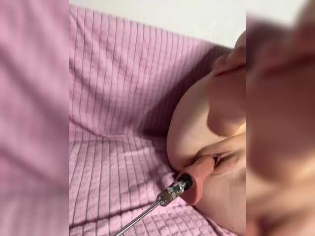Milless961 live cam on BongaCams