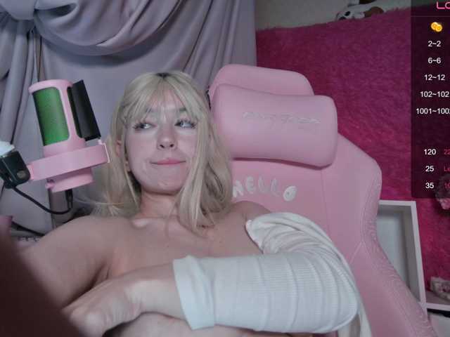 BerryBae live cam on BongaCams