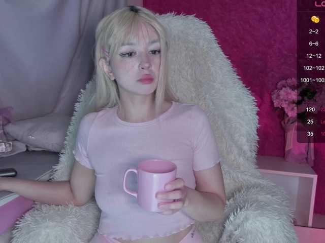 BerryBae live cam on BongaCams