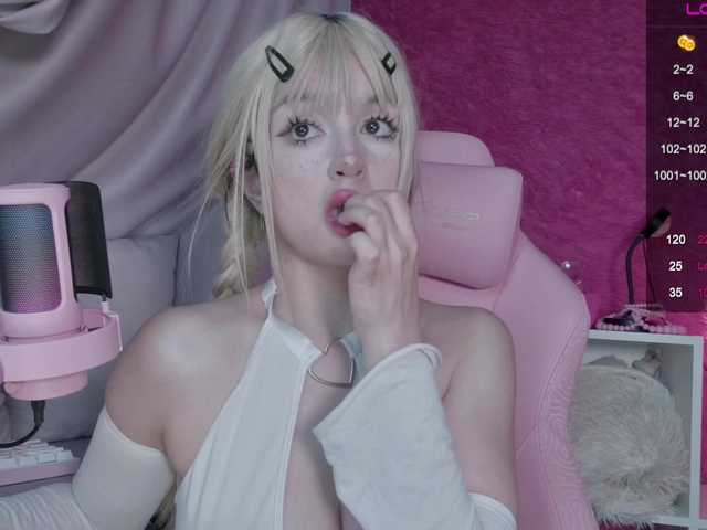 BerryBae live cam on BongaCams
