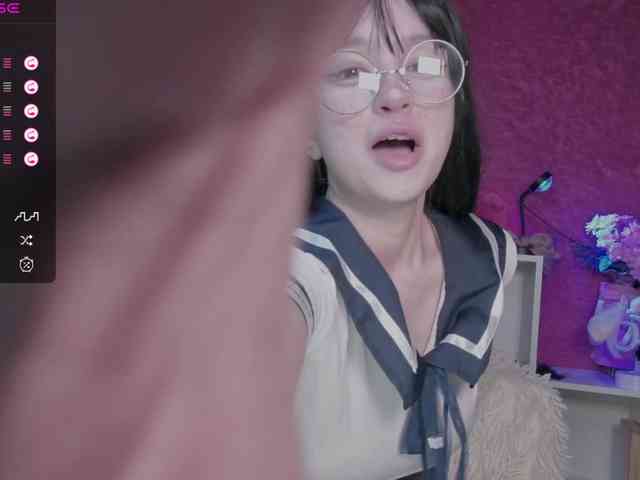 Model: PaeBae
