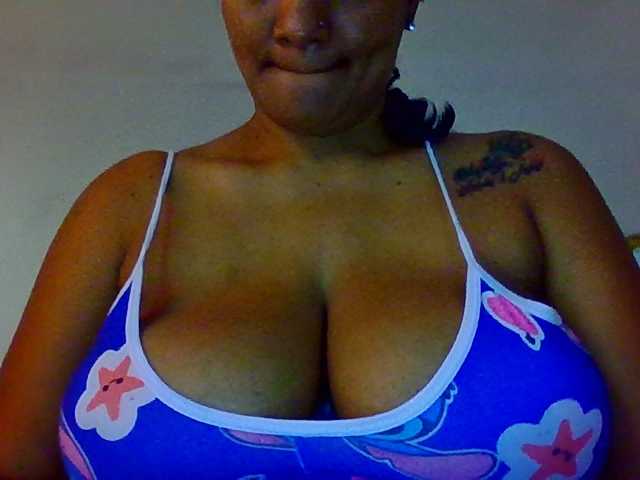 ALEJANDRA07 live cam preview