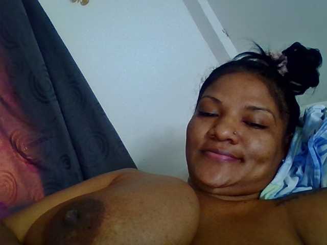 ALEJANDRA07 webcam