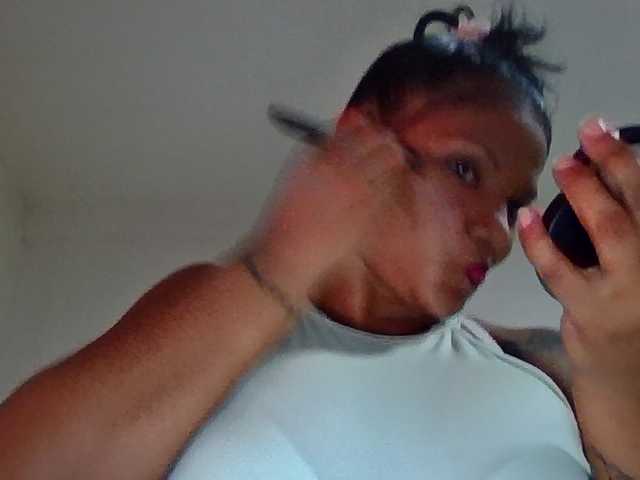 ALEJANDRA07 live cam preview