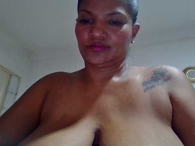 Mayito-love- live cam on BongaCams