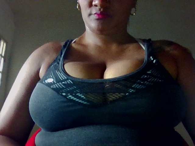 ALEJANDRA07 live cam
