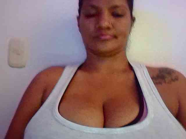 ALEJANDRA07 webcam