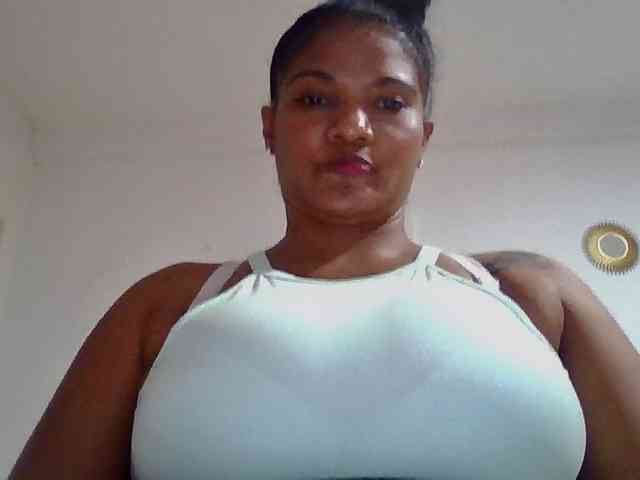 ALEJANDRA07 webcam
