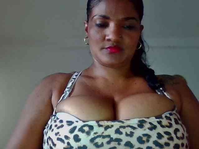 ALEJANDRA07 webcam