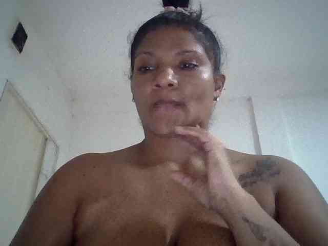 ALEJANDRA07 webcam