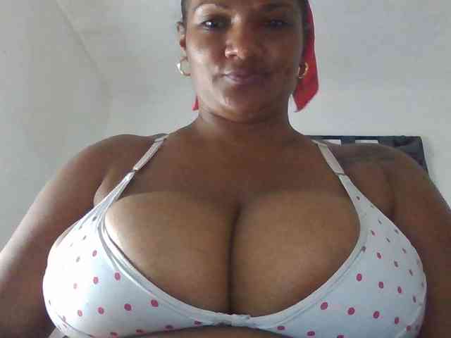 ALEJANDRA07 webcam