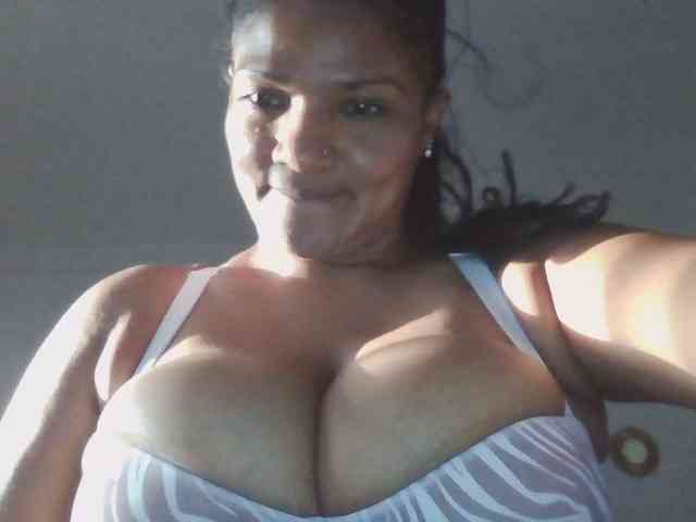 ALEJANDRA07 webcam